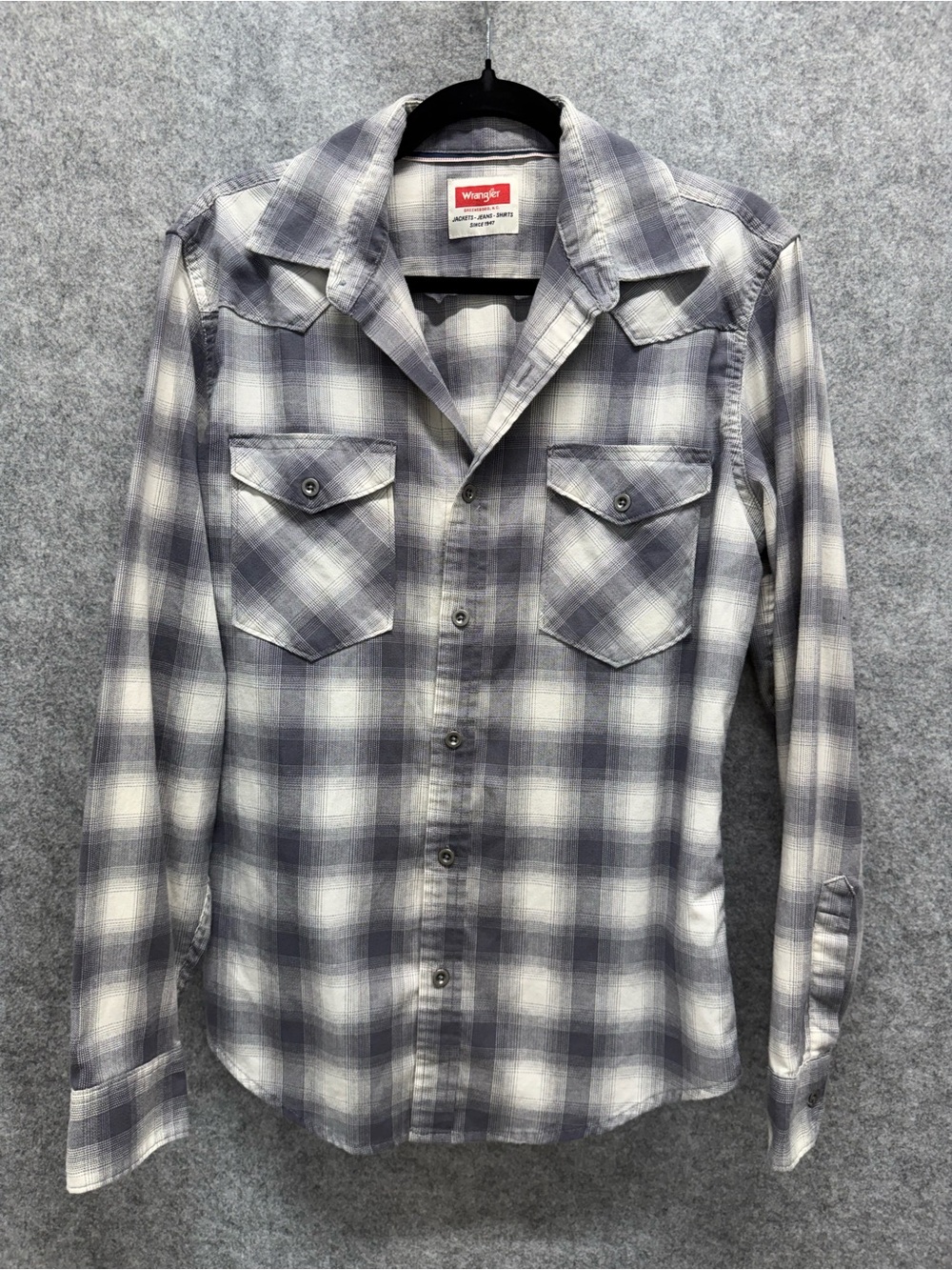 Wrangler Gray and White Plaid Button-Down Shirt - Mens S - Flannel Western